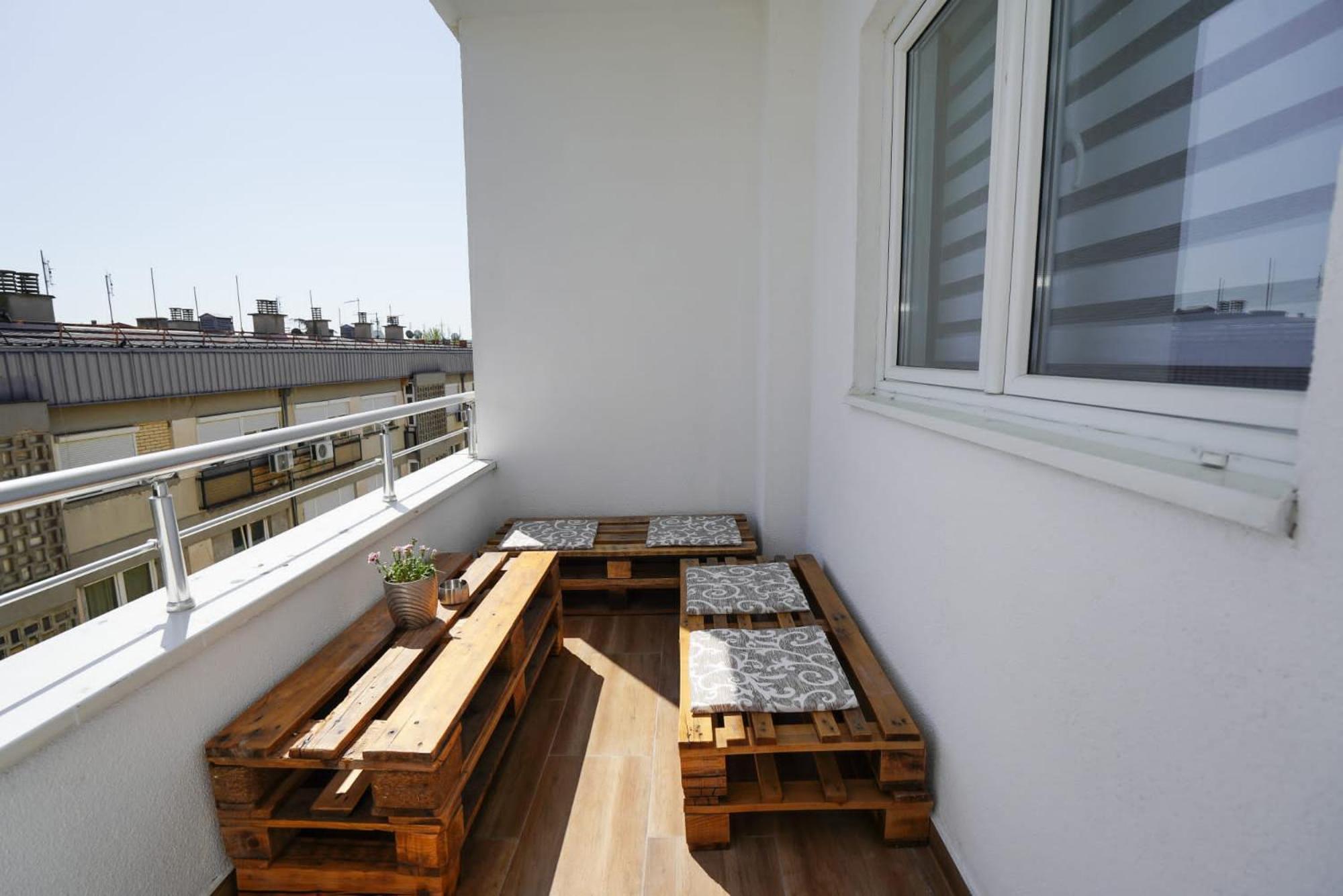 Todor Apartmani Kladovo Luaran gambar