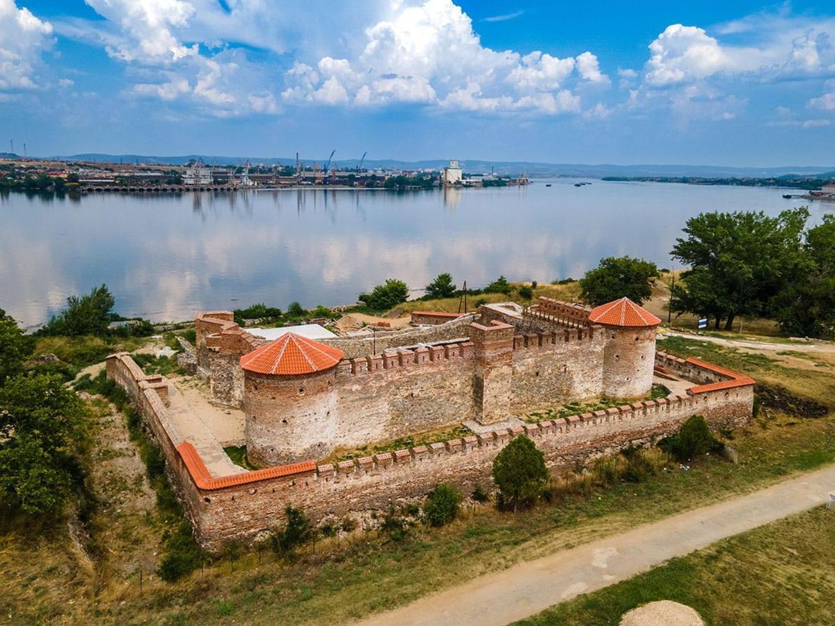 Todor Apartmani Kladovo Luaran gambar
